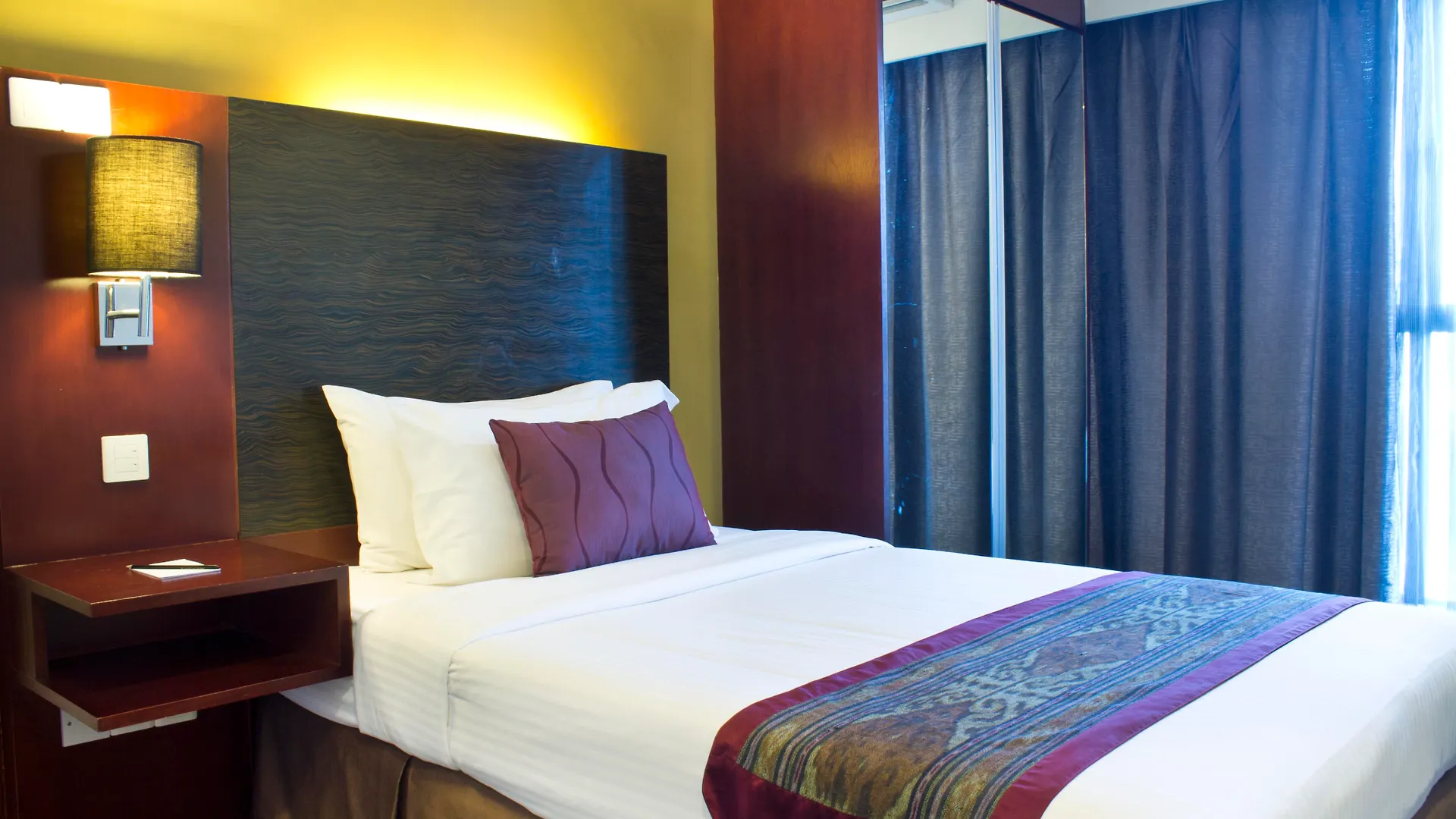 Ming Garden Hotel&Residences Kota Kinabalu 4*,